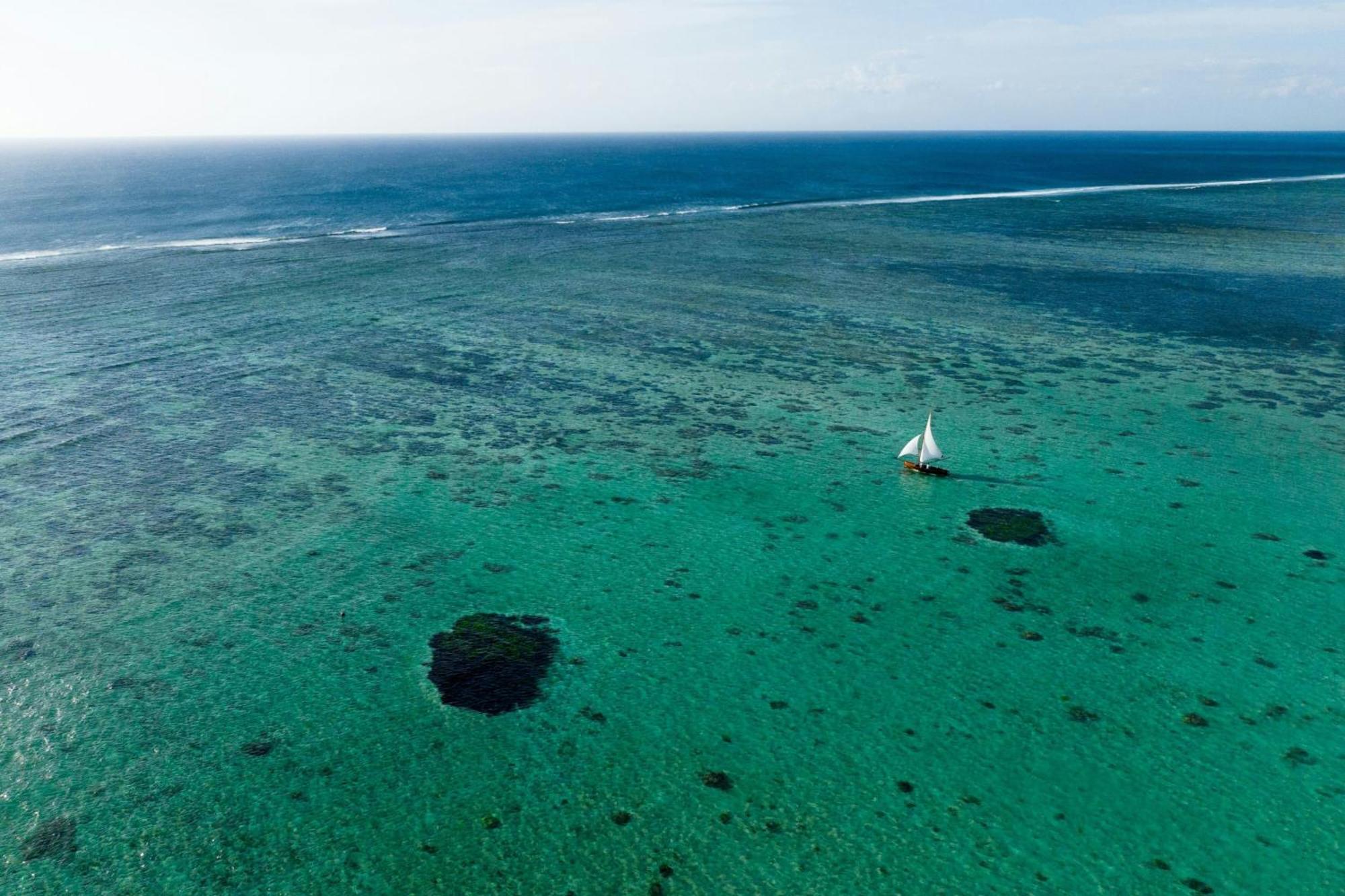 The St Regis Le Morne Resort, Mauritius Exterior foto